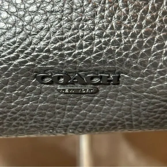 COACH BLAKE CARRYALL 25 IN BUBBLE LEATHER F55665